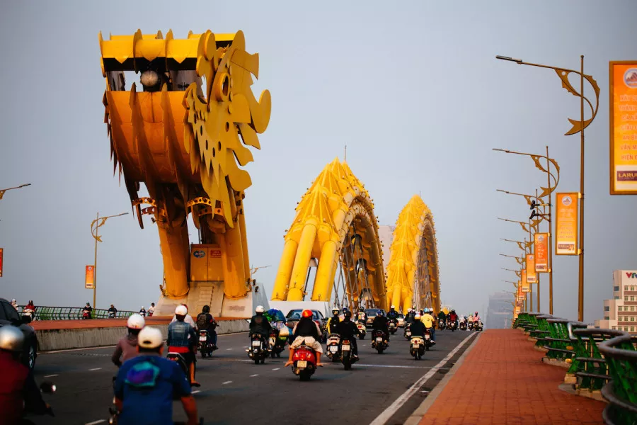 Vietnã e Tailândia